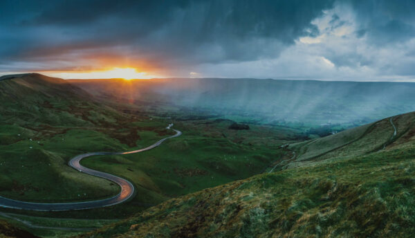 Path to Edale – Peak District Wallpaper Mural